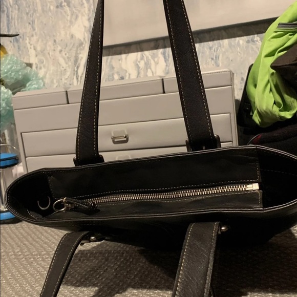 Coach shoulder purse - Picture 5 of 5